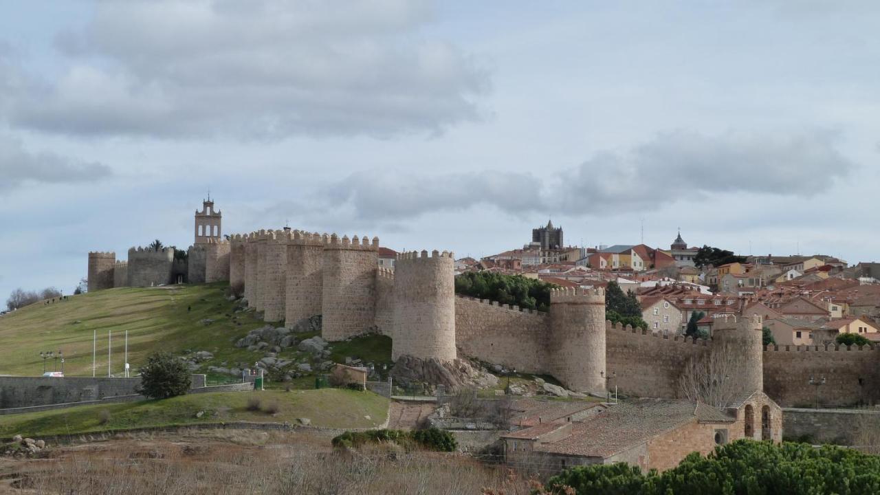 Hostal Mirador De Avila Exterior photo