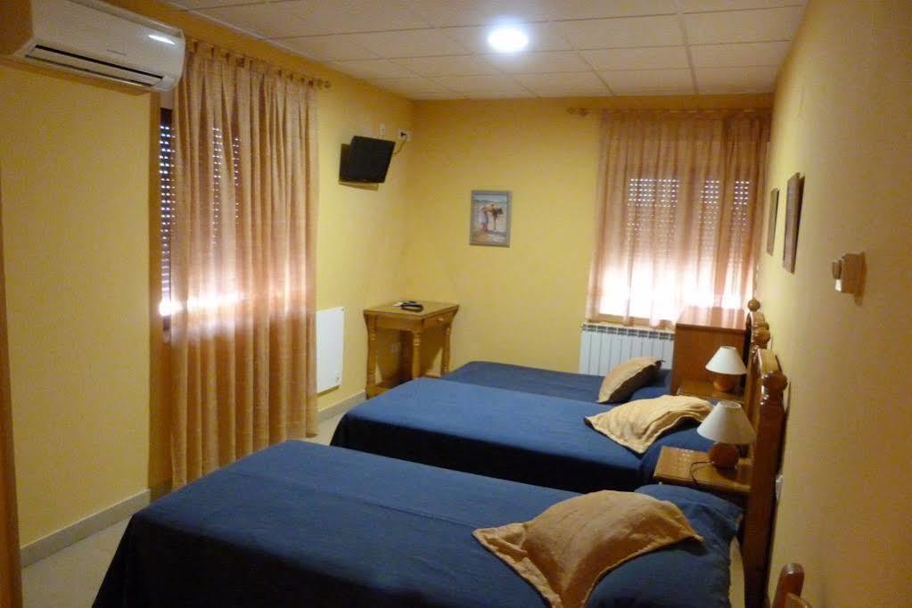 Hostal Mirador De Avila Exterior photo